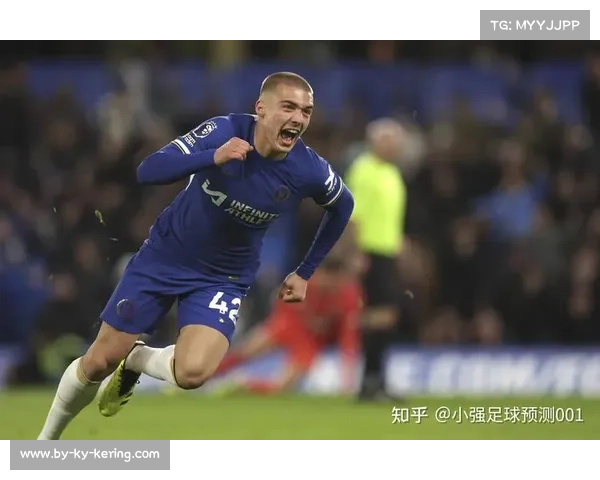 切尔西中场控制力成关键 对阵巴黎需提升进攻组织效率 切尔西中场控制力成关键 对阵巴黎需提升进攻组织效率